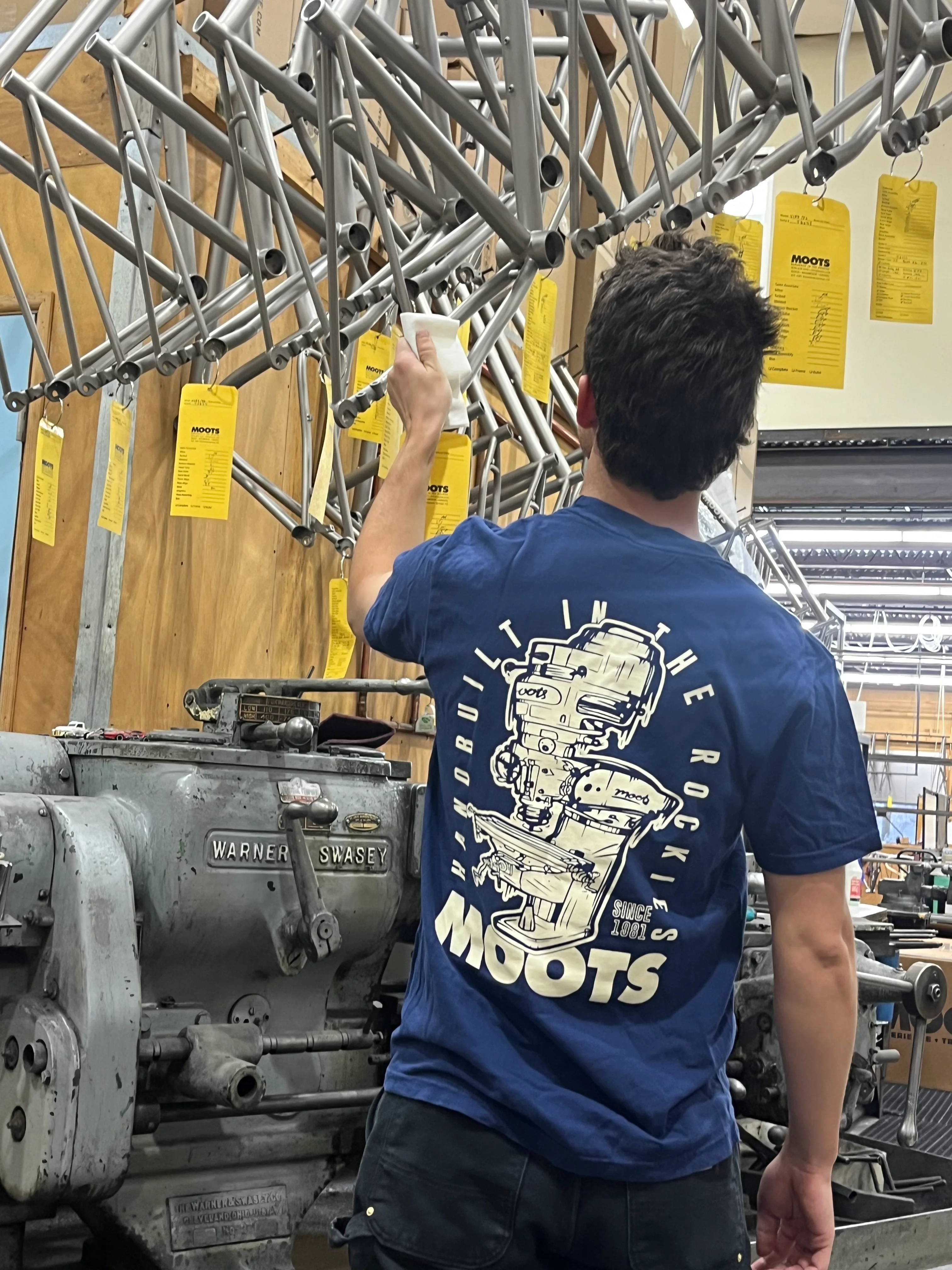 T-shirt- Bridgeport graphic - Image 3